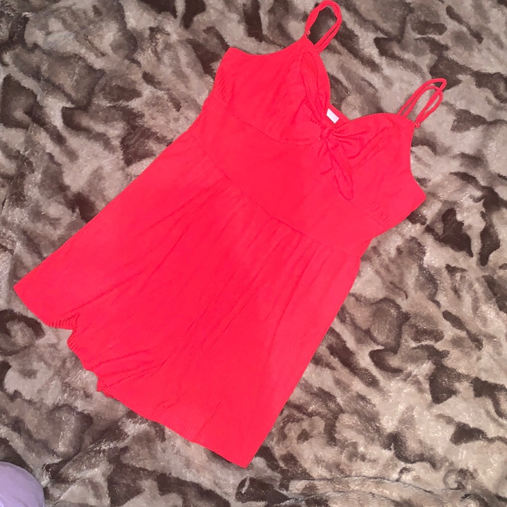 Red tie, front romper